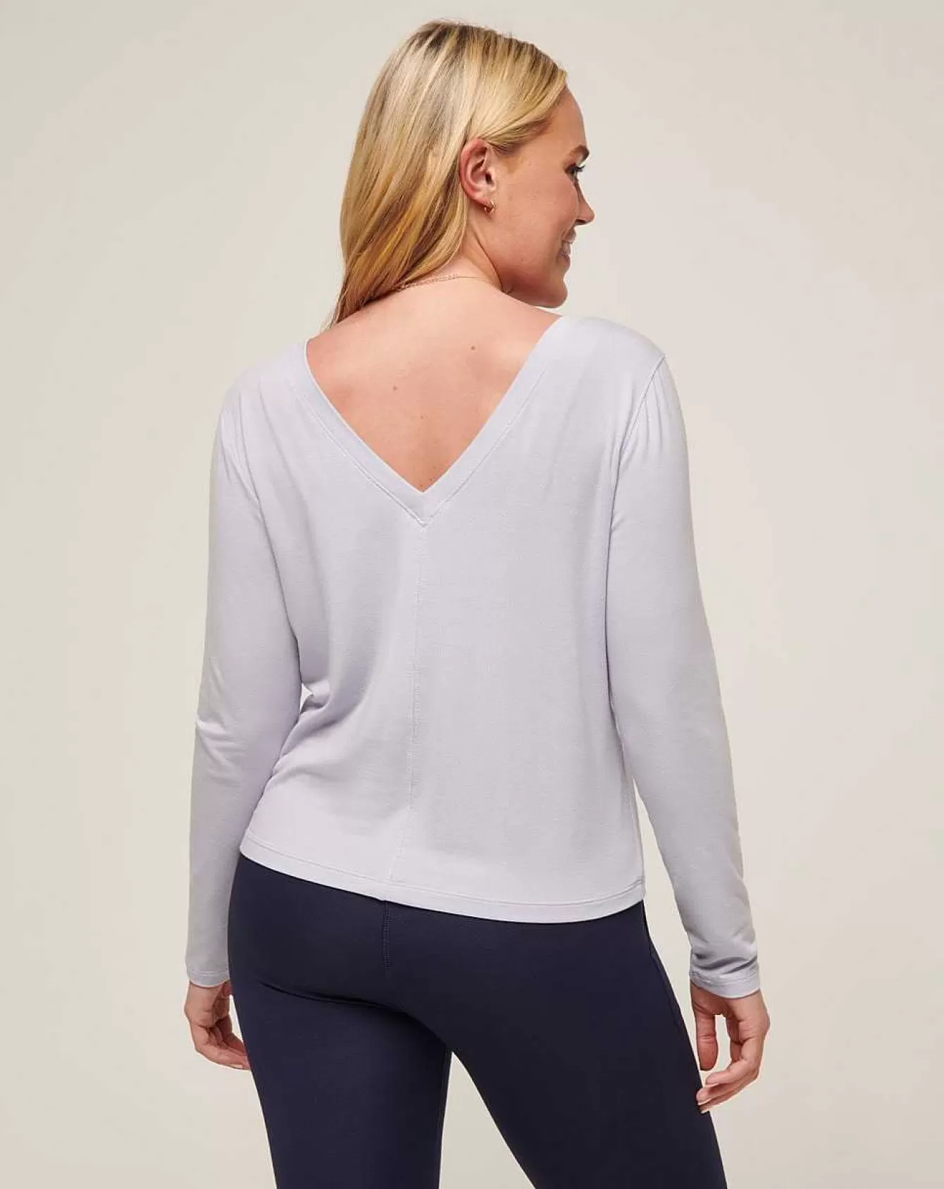 Clearance Bay Waves Vneck Top Shirts & Tops