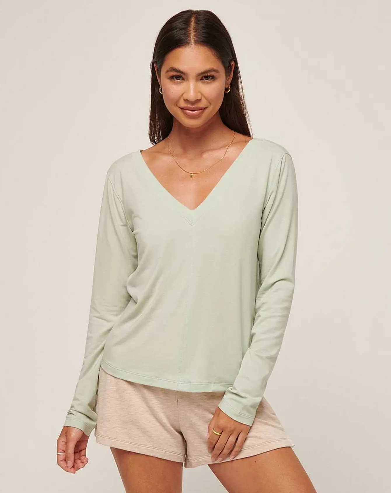 Outlet Bay Waves Vneck Top Shirts & Tops