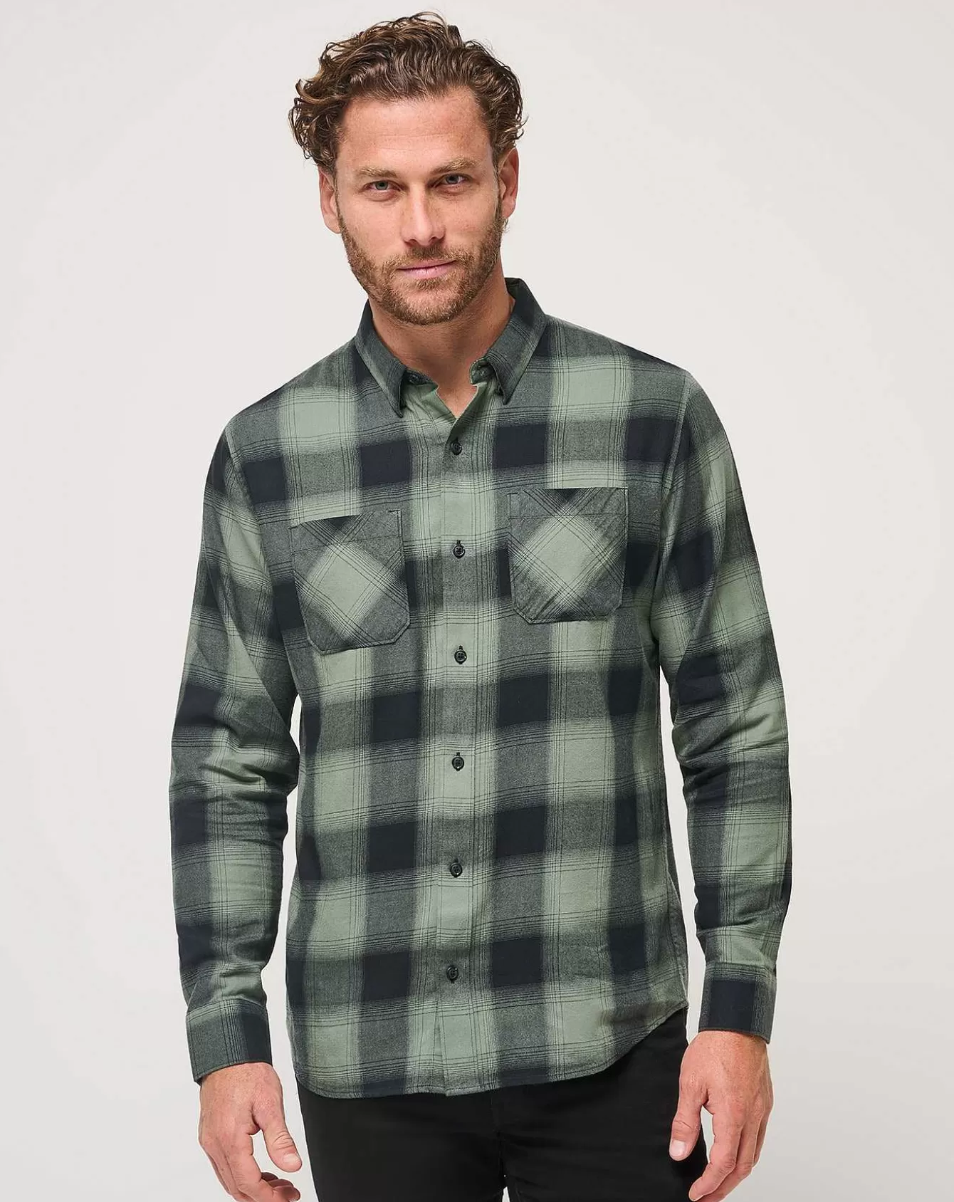 Hot Cloud Flannel Plaid Button-Up Button-Ups