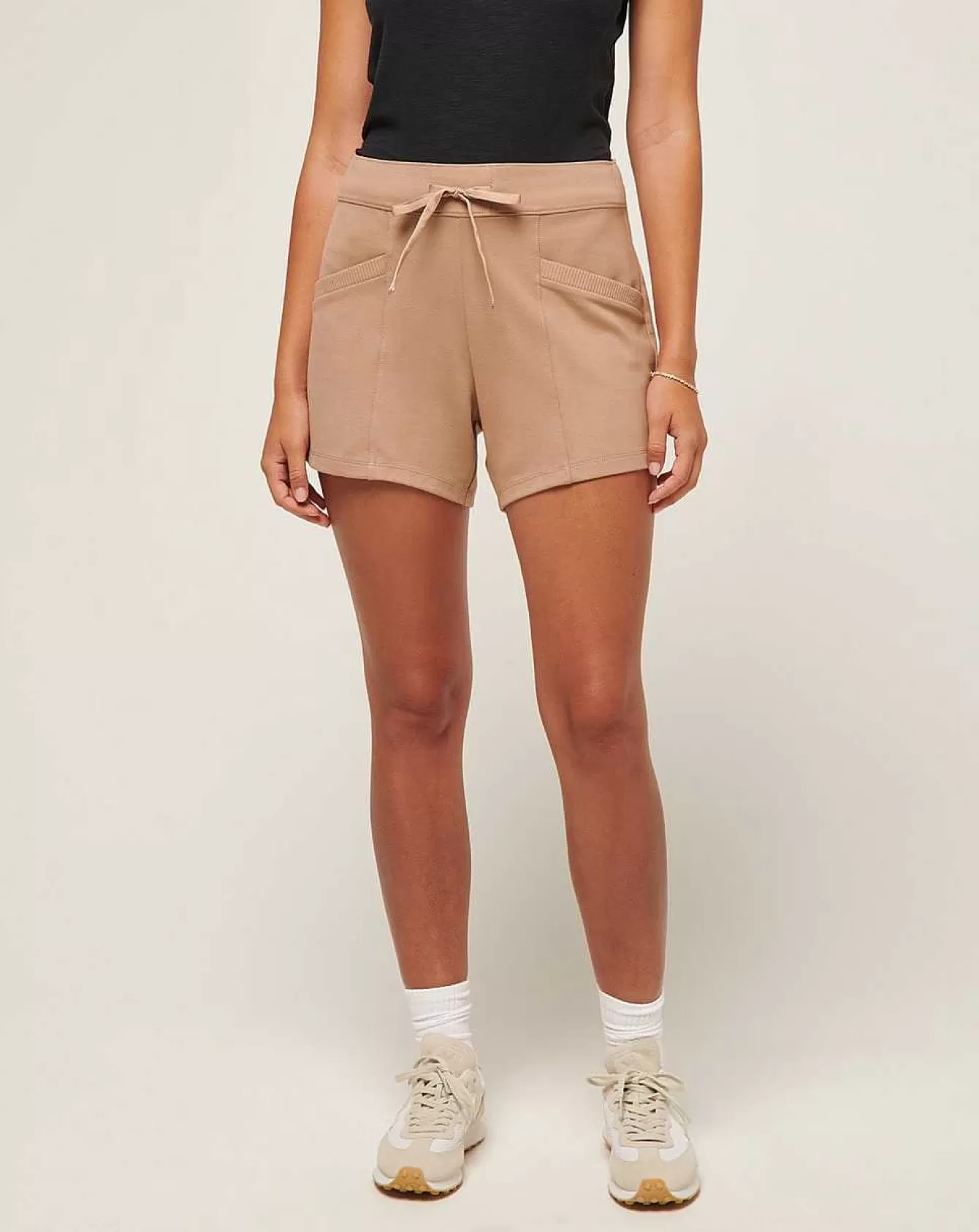 Clearance Friday Ponte Pocket Short Shorts